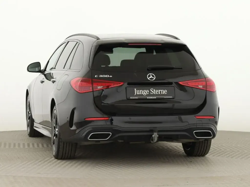 Gebraucht Mercedes C300e AMG 204 PS (150 kW) 2023 Schwarz Kombi