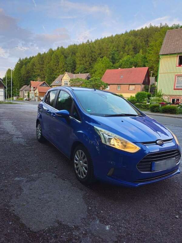 Gebraucht 2013 Ford B-MAX SYNC Edition Van / Kleinbus | 3.800 € (Fairer Preis) - Bild 1/4