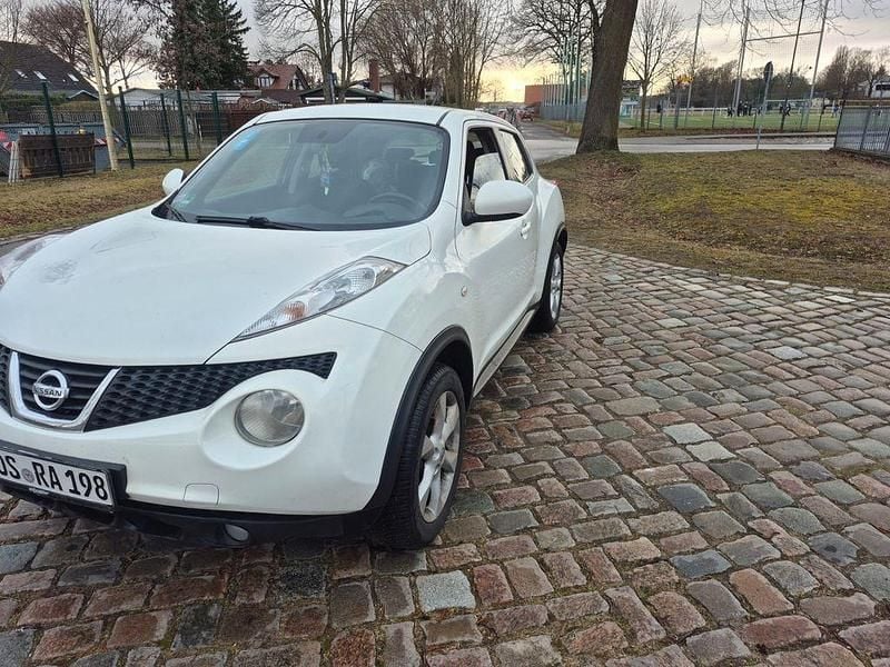 Gebraucht Nissan Juke Acenta 117 PS (86 kW) 2011 Weiß SUV