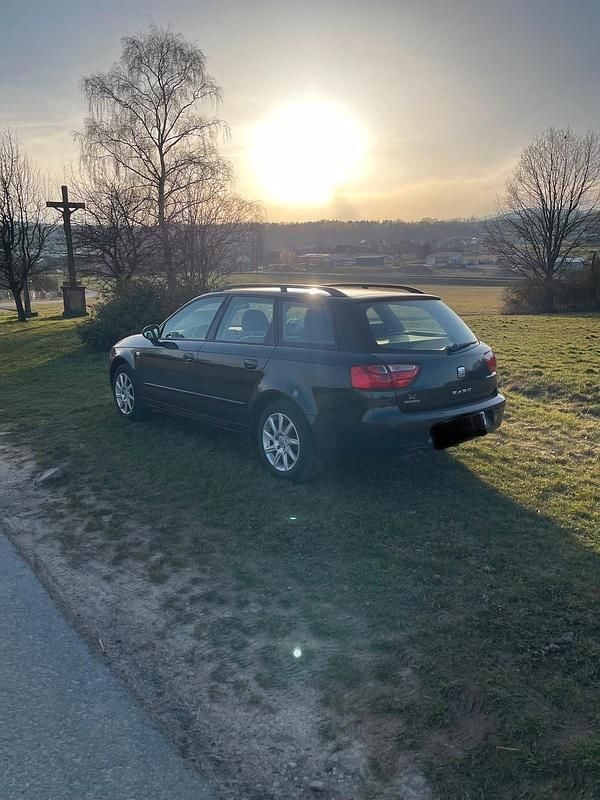 Gebraucht Seat Exeo Style 143 PS (105 kW) 2010 Schwarz Kombi