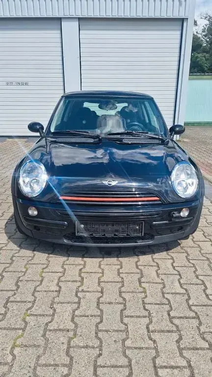 Gebraucht Mini ONE 90 PS (66 kW) 2003 Schwarz Kleinwagen