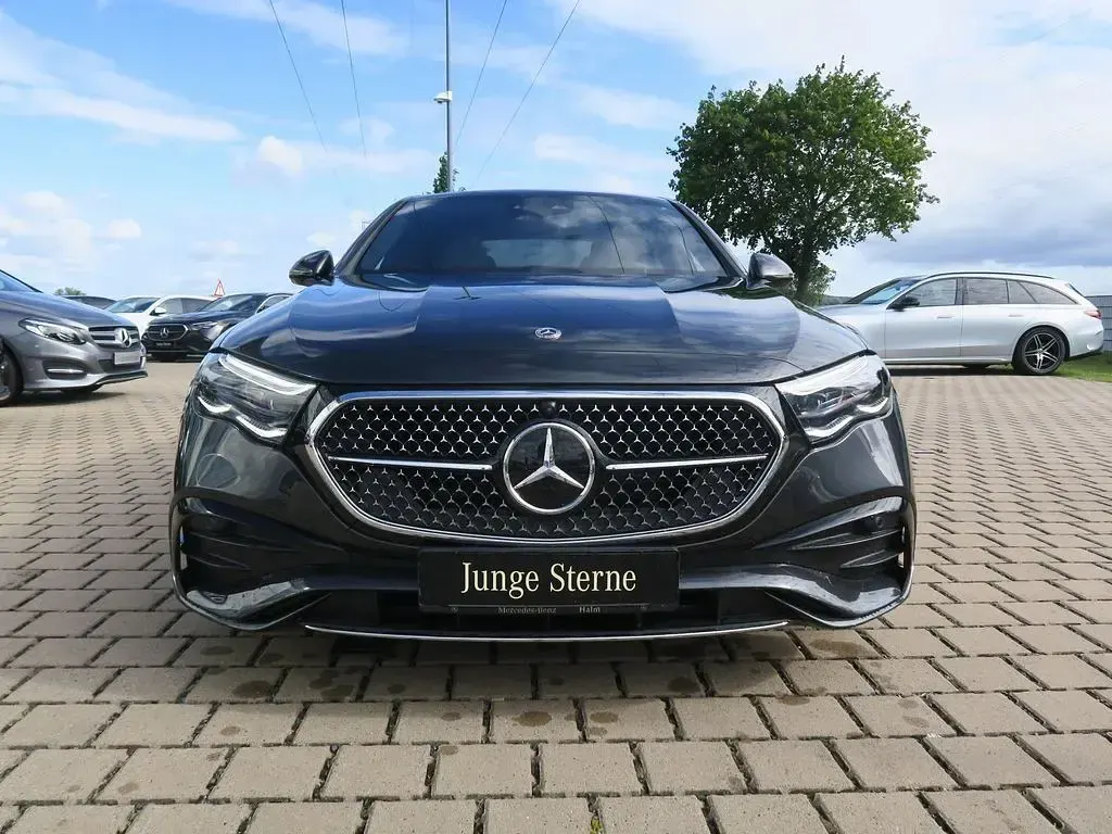 Gebraucht Mercedes E450 AMG Line Premium Plus 367 PS (269 kW) 2025 Grau Limousine