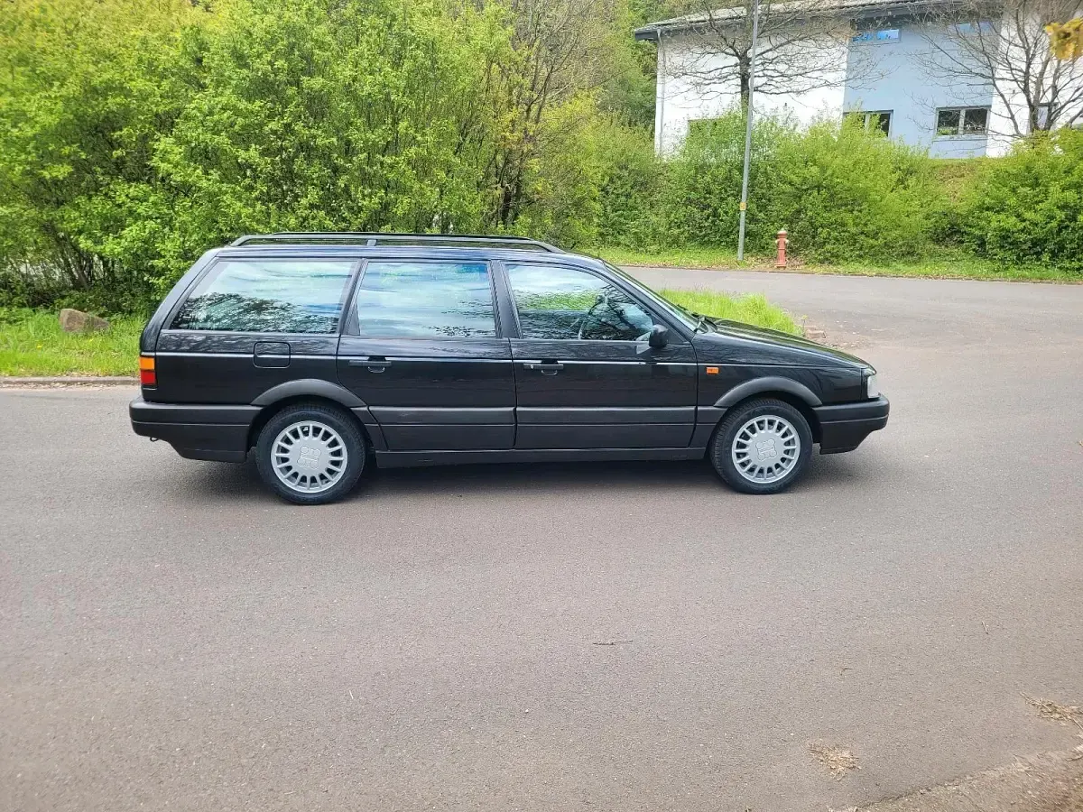 Gebraucht VW Passat GT 160 PS (117 kW) 1992 Schwarz Kombi
