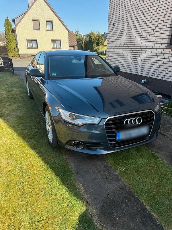 Blau Gebraucht 2011 Audi A6 Limousine | 11.500 € (Fairer Preis) - Bild 1/4