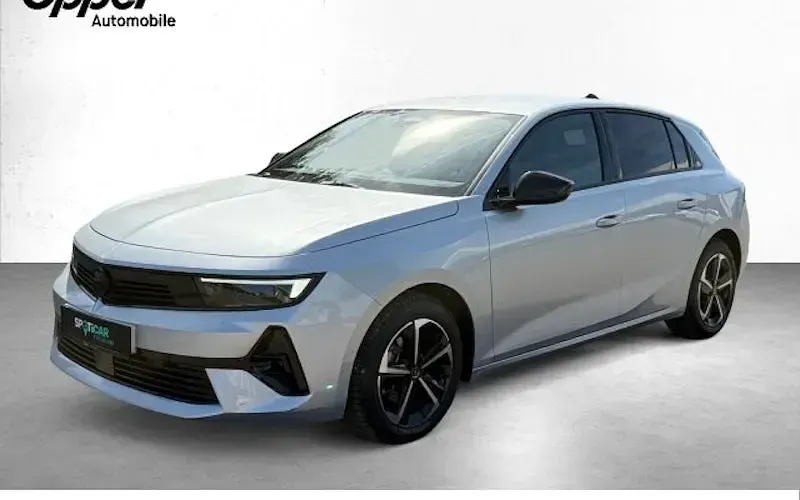 Gebraucht Opel Astra 131 PS (96 kW) 2024 Limousine