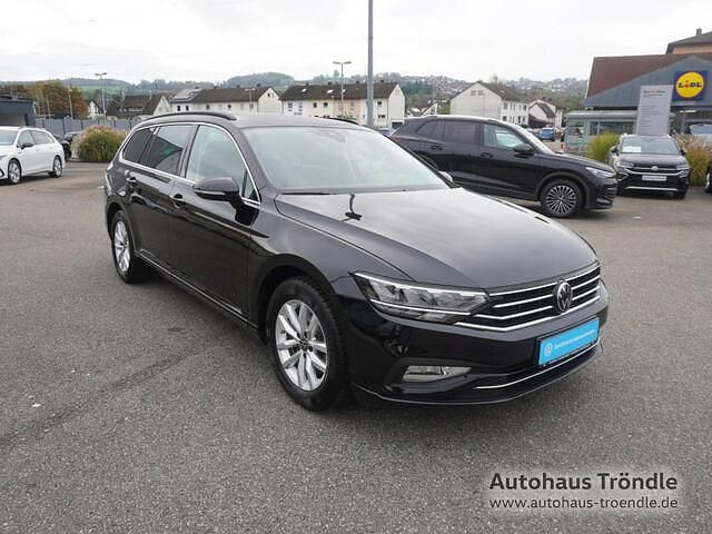 Gebraucht VW Passat Business 150 PS (110 kW) 2024 Schwarz Kombi