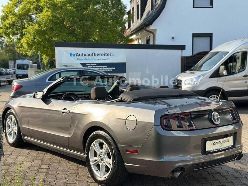 Gebraucht Ford Mustang 309 PS (227 kW) 2013 Grau Cabrio