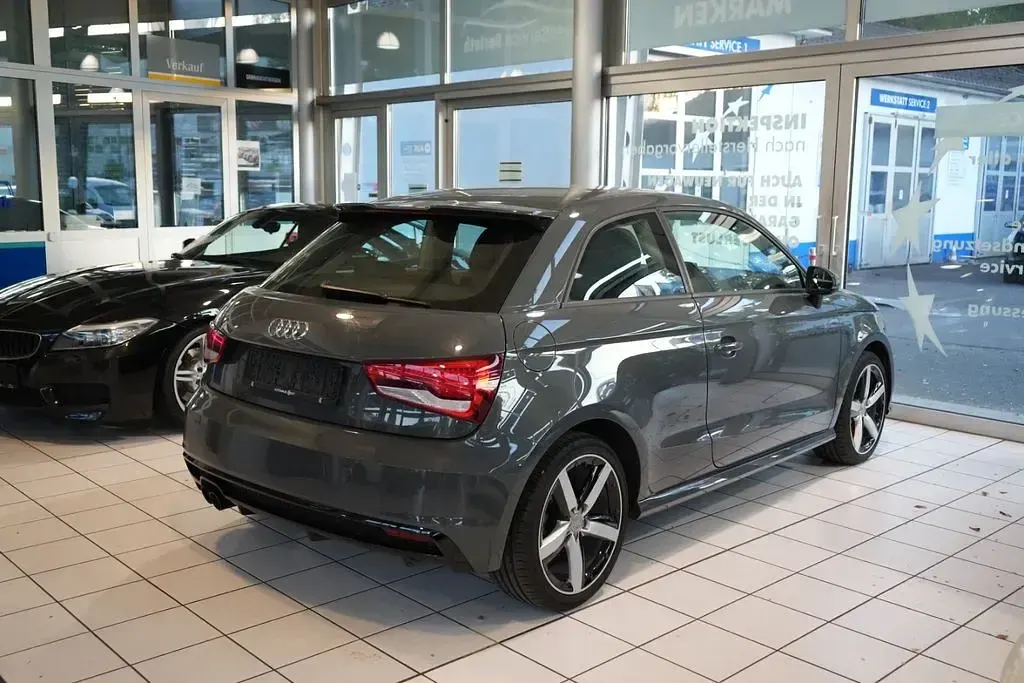 Używany Audi A1 Sport 192 KM (141 kW) 2017 Szary Hatchback