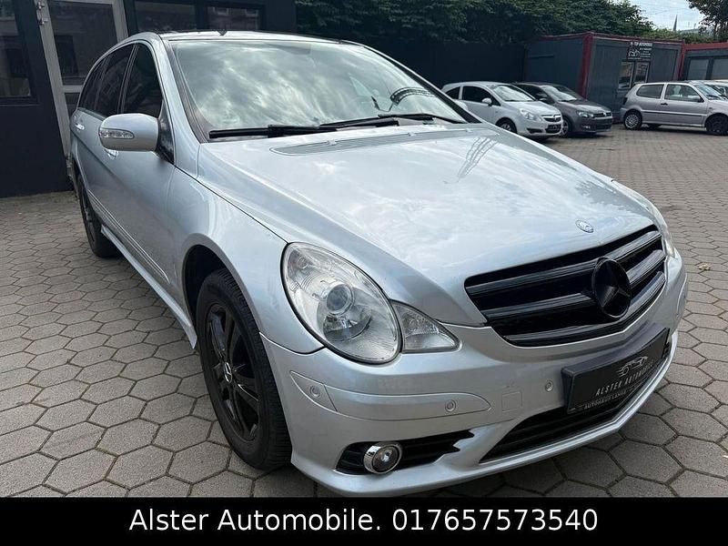 Silber Gebraucht 2009 Mercedes R280 Van / Kleinbus | 6.900 € (Etwas zu teuer) - Bild 1/4