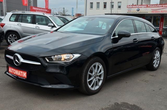 Schwarz Gebraucht 2022 Mercedes CLA180 Limousine | 21.900 € (Superpreis) - Bild 1/4