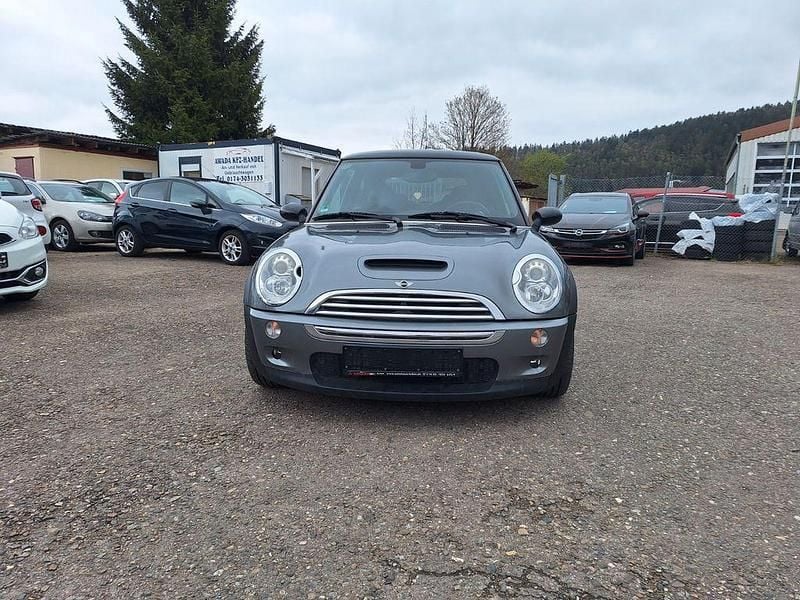 Usado Mini Cooper S 170 HP (125 kW) 2005 Cinzento Citadino