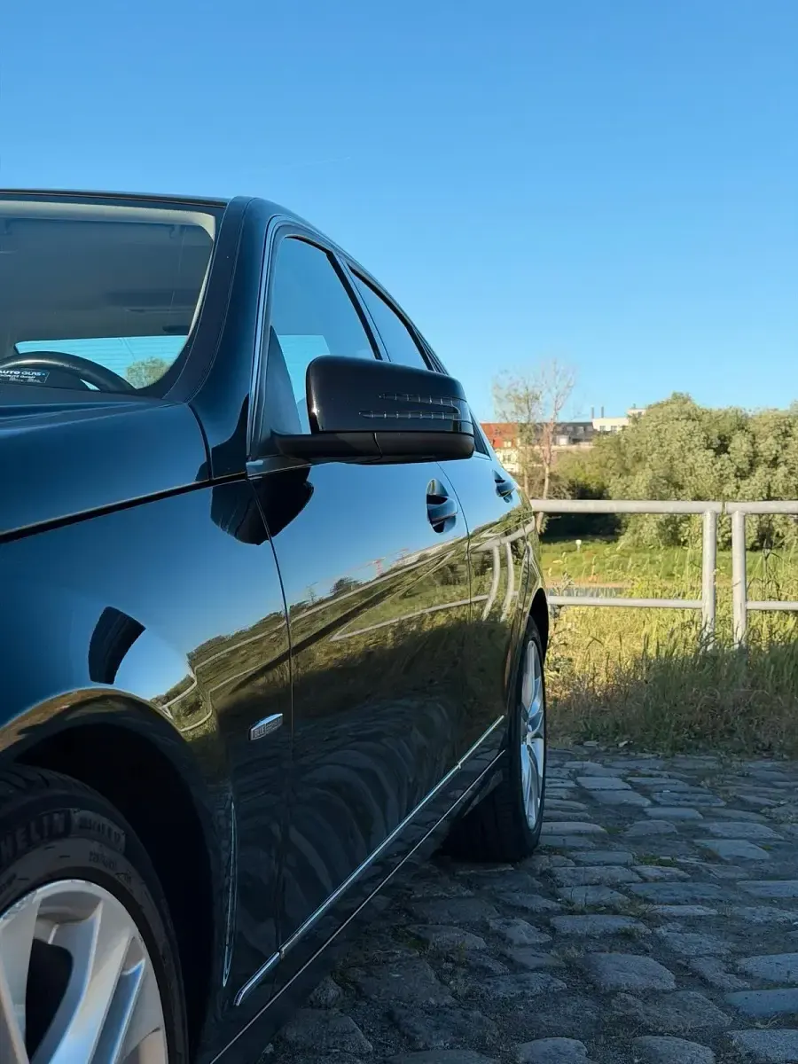 Gebraucht Mercedes C250 204 PS (150 kW) 2011 Schwarz Limousine