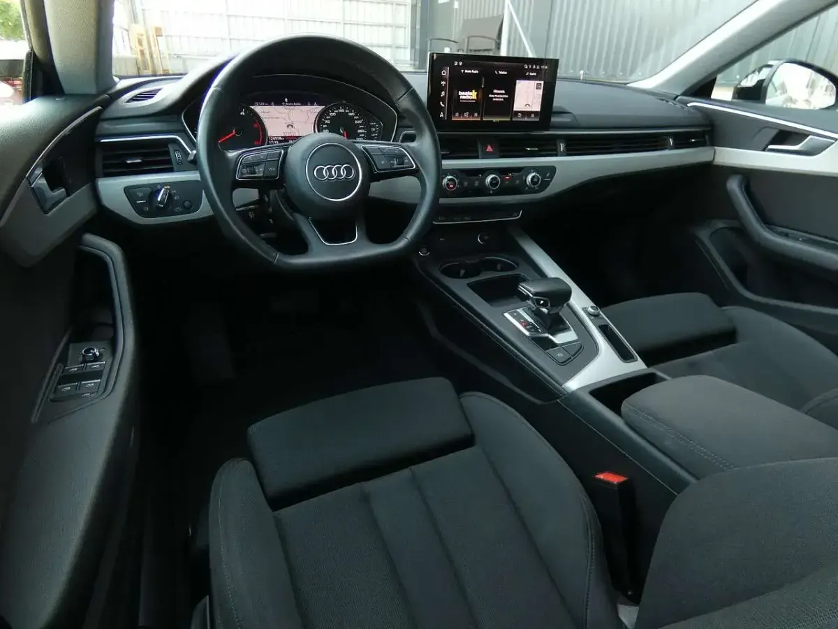 Occasion Audi A5 163 ch (119 kW) 2022 Noir Coupé