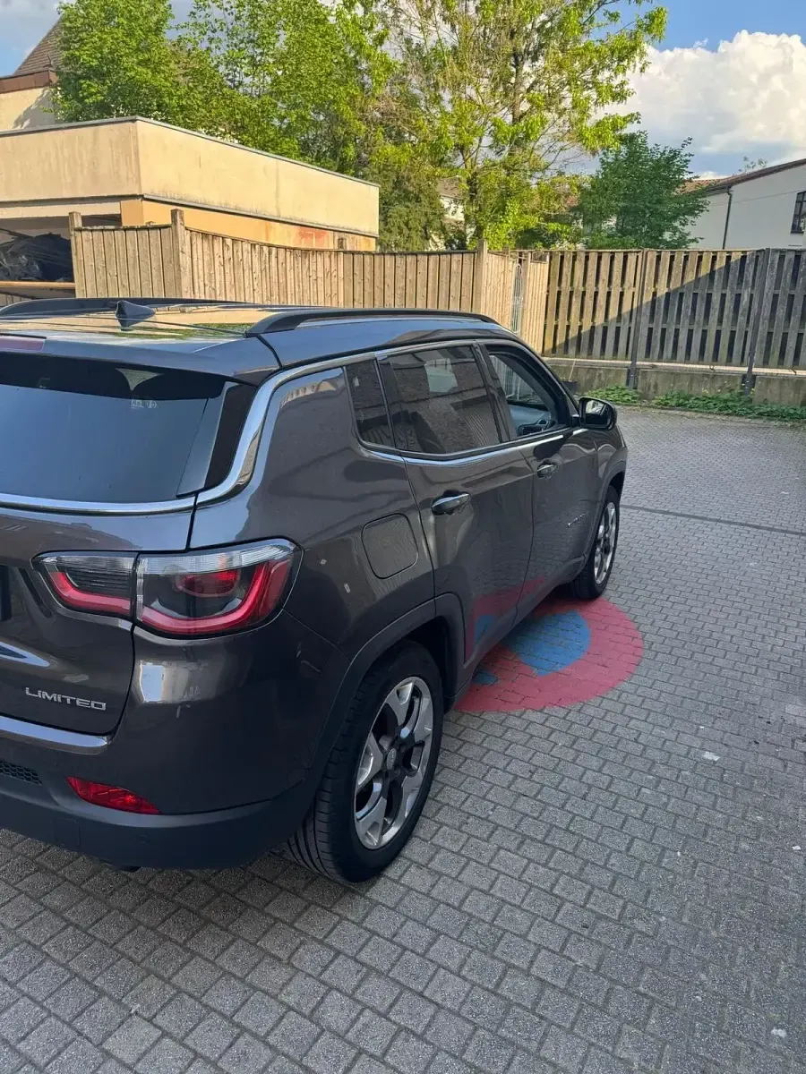 Brugt Jeep Compass 140 HK (102 kW) 2017 Grå SUV