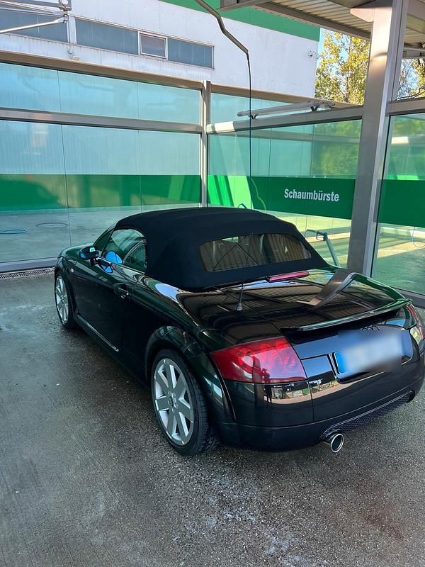 Gebraucht Audi TT Roadster 179 PS (131 kW) 2000 Schwarz Cabrio