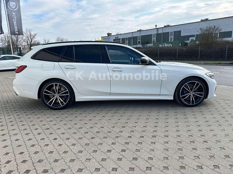 Gebraucht BMW 340 374 PS (275 kW) 2020 Alpinweiss iii Kombi