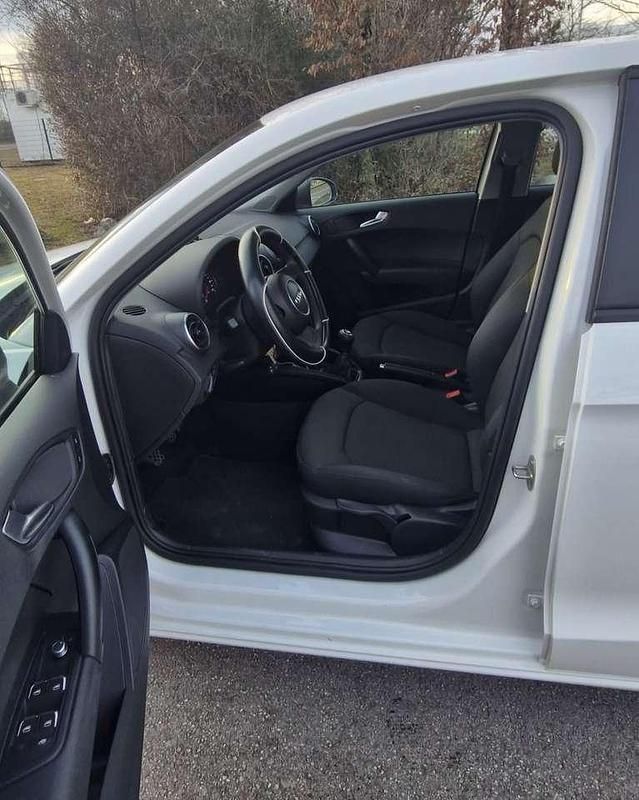 Gebraucht Audi A1 Sportback Sport 82 PS (60 kW) 2017 Kleinwagen