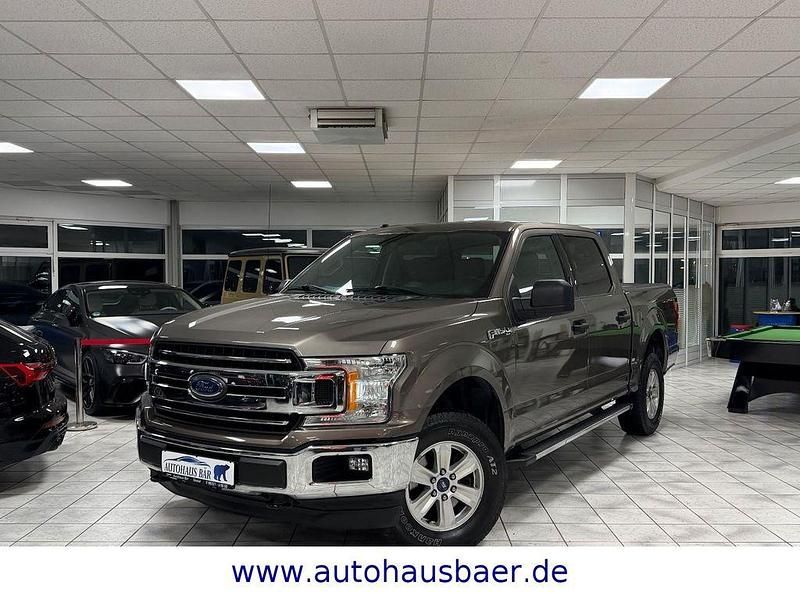 Grau Gebraucht 2018 Ford V8 XLT SUV | 33.890 € - Bild 1/4