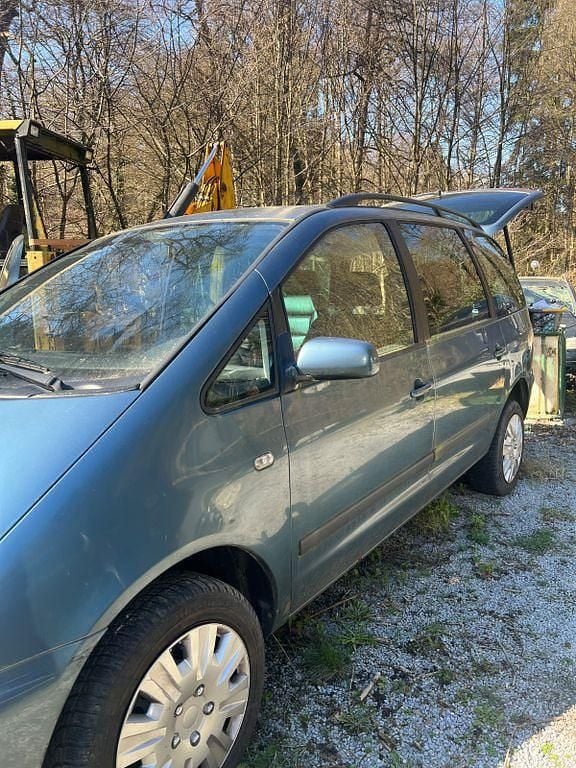 Gebraucht VW Sharan Highline 116 PS (85 kW) 2000 Blau Van / Kleinbus