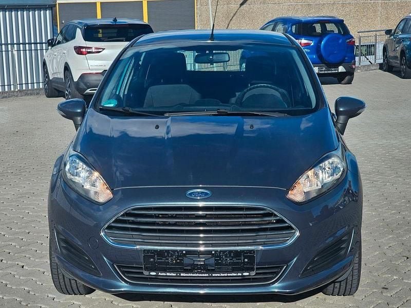 Gebraucht Ford Fiesta SYNC Edition 80 PS (58 kW) 2013 Grau Kleinwagen