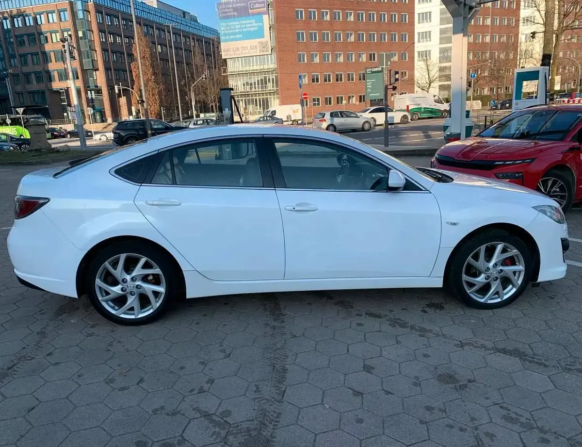 Gebraucht Mazda 6 170 PS (125 kW) 2008 Weiß Limousine