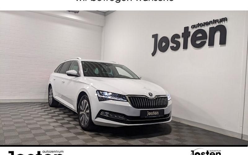 Gebraucht Skoda Superb Style 150 PS (110 kW) 2024 Weiß Kombi