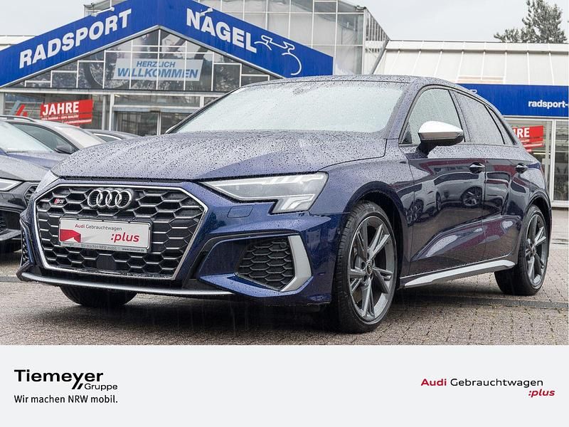 Blau Gebraucht 2024 Audi S3 Business Limousine | 41.360 € (Guter Preis) - Bild 1/4