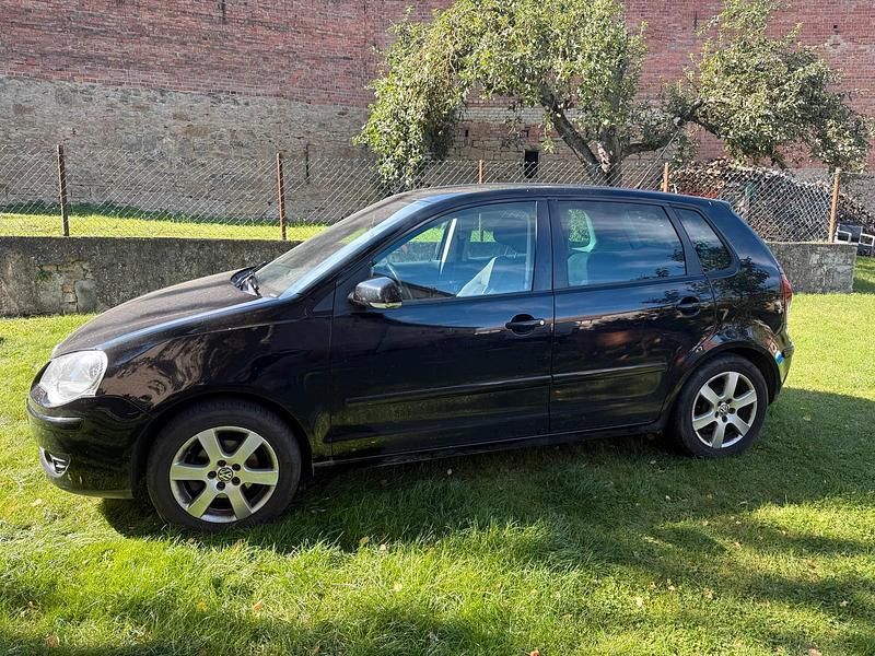 Gebraucht VW Polo 70 PS (51 kW) 2008 Schwarz Kleinwagen