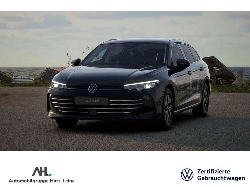 Schwarz Gebraucht 2024 VW Passat Pro Kombi | 35.978 € (Fairer Preis) - Bild 1/3