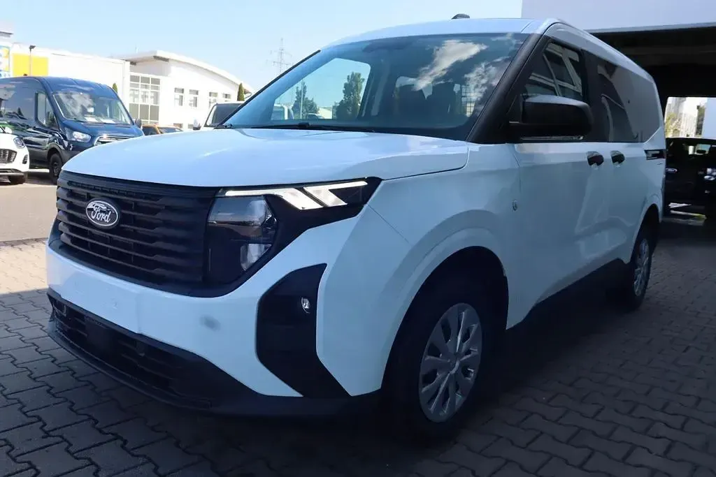 Neu Ford Transit Courier 125 PS (91 kW) 2026 Weiß Van