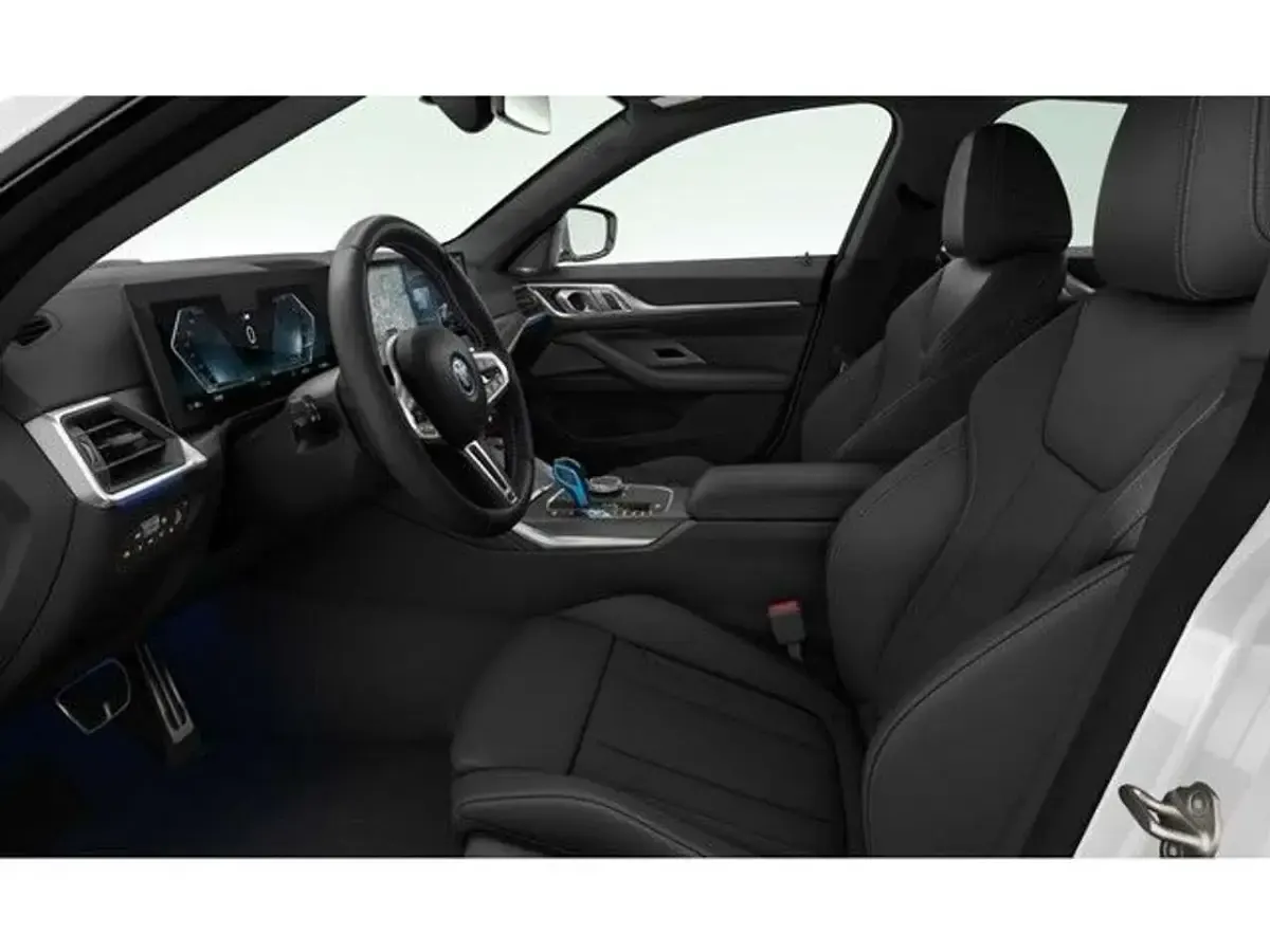 Gebraucht BMW i4 M Sport 400 kW (544 PS) 2022 Weiß Limousine