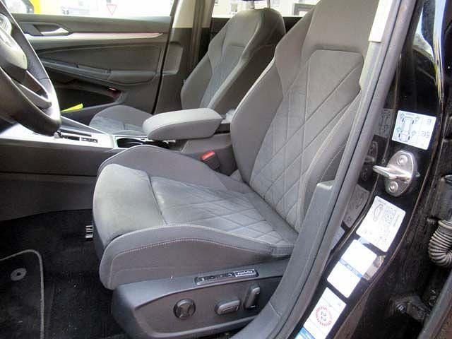 Gebraucht VW Golf VIII Life 116 PS (85 kW) 2021 Schwarz Kombi