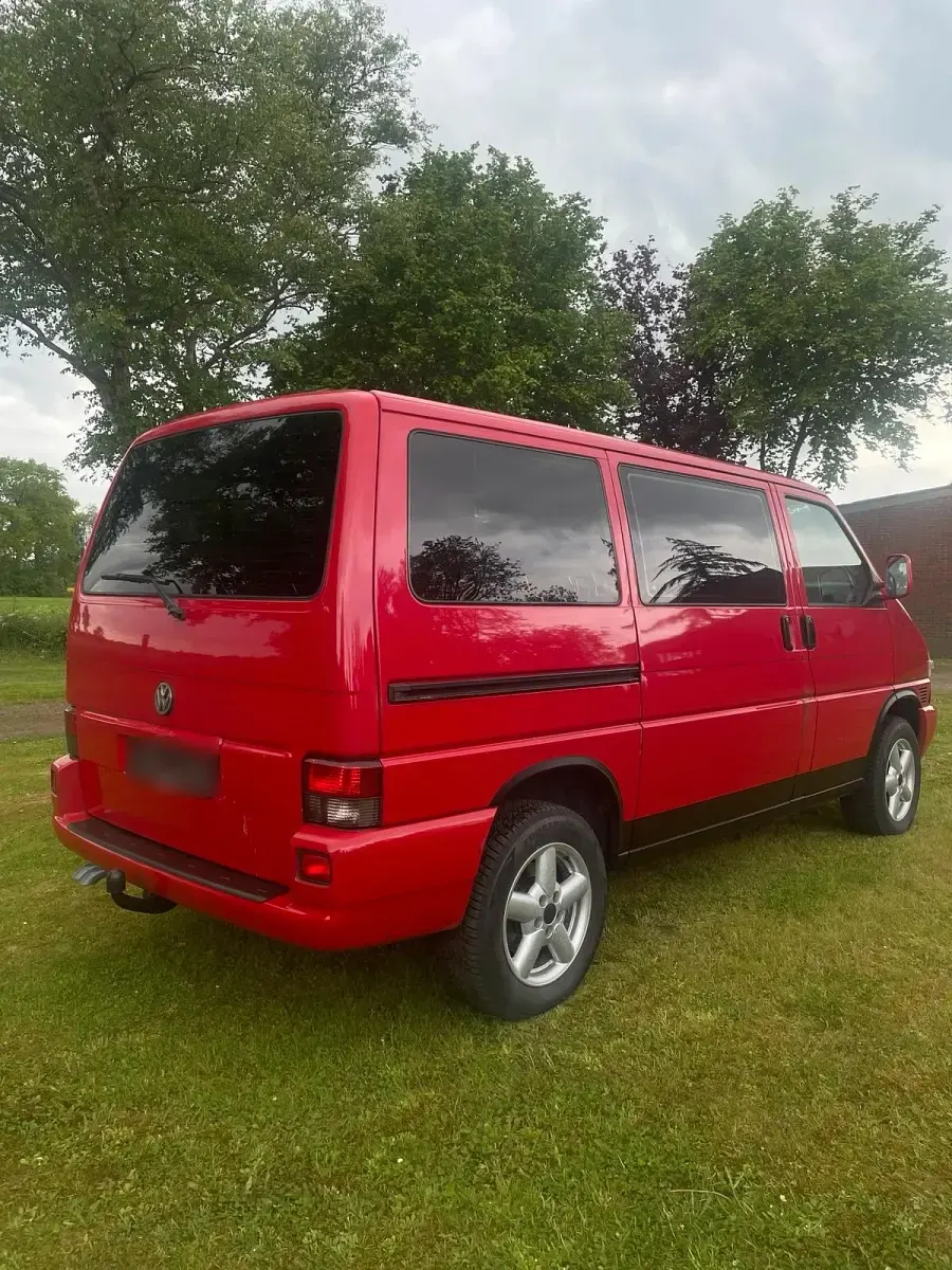 Używany VW T4 151 KM (111 kW) 1999 Czerwony Van