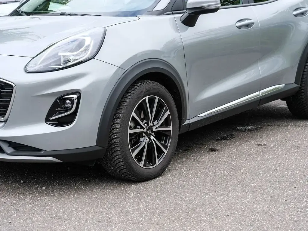 Occasion Ford Puma Titanium 125 ch (91 kW) 2022 Argent SUV