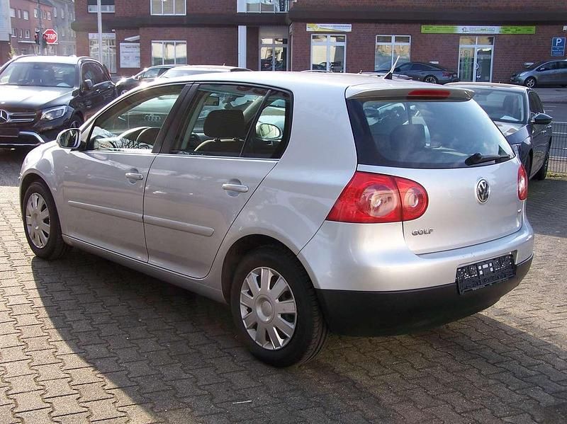 Gebraucht VW Golf V Trendline 75 PS (55 kW) 2006 Silber Kleinwagen