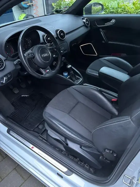 Gebraucht Audi A1 S-Line 143 PS (105 kW) 2012 Weiß Kleinwagen