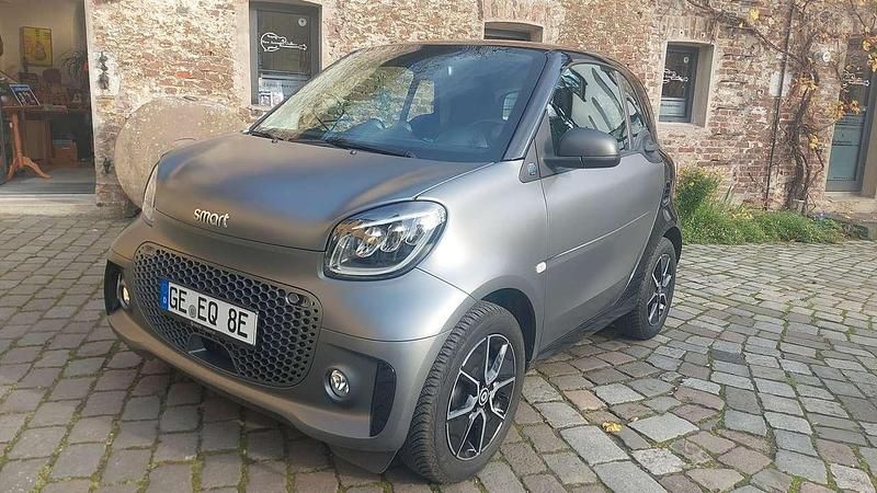 Gebraucht 2022 Smart ForTwo Electric Drive Exclusive Coupé | 14.890 € (Teuer) - Bild 1/4