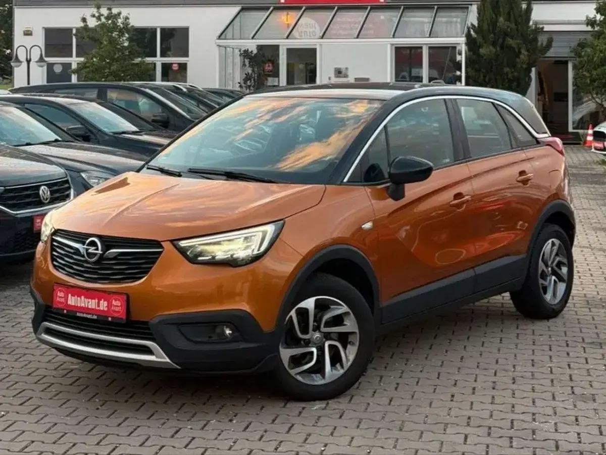 Gebraucht Opel Crossland X Innovation 131 PS (96 kW) 2017 Burning hot 4/amber orange SUV