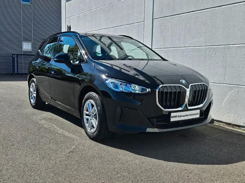 Gebraucht BMW 216 Active Tourer 122 PS (89 kW) 2025 Schwarz Van / Kleinbus