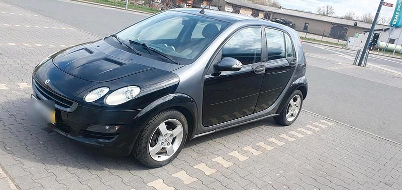 Schwarz Gebraucht 2005 Smart ForFour Limousine | 1.600 € (Guter Preis) - Bild 1/4