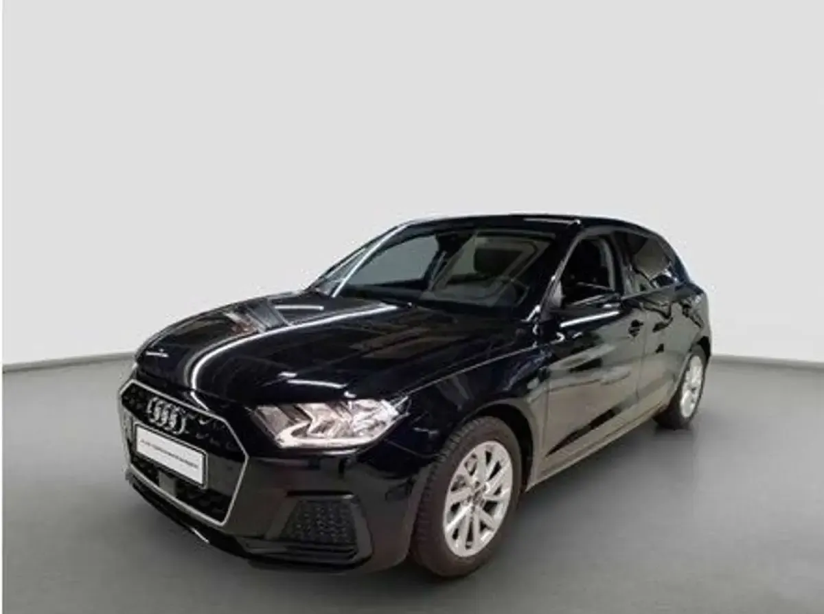 Gebraucht Audi A1 Advanced Plus 116 PS (85 kW) 2025 Mythosschwarz metallic SUV