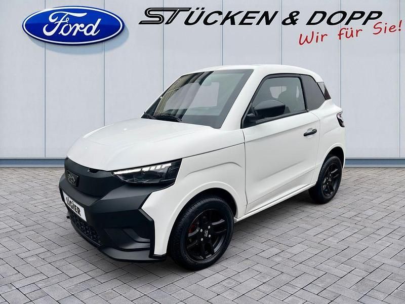 Ny Ligier JS50 2025 Vit Halvkombi