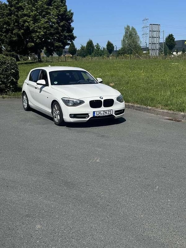 Gebraucht 2011 BMW 116 Sport Line Kleinwagen | 6.500 € (Teuer) - Bild 1/4