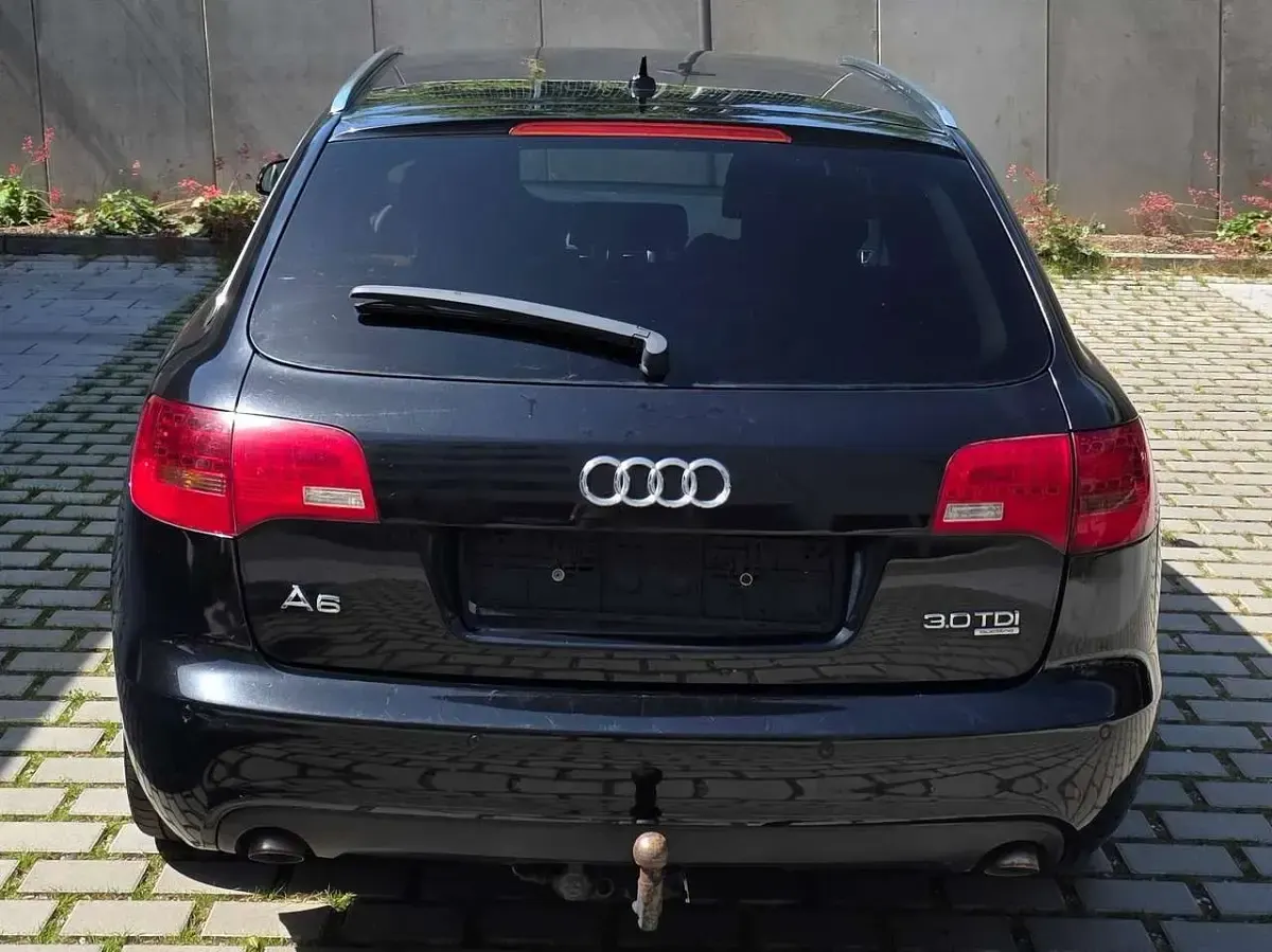 Gebraucht Audi A6 232 PS (170 kW) 2006 Phantomschwarz perleffekt Kombi
