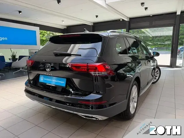 Gebraucht VW Golf Alltrack 200 PS (147 kW) 2023 Schwarz Kombi