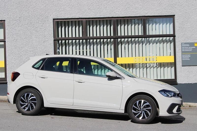 Second-hand VW Polo 80 CP (58 kW) 2023 Gri Hatchback