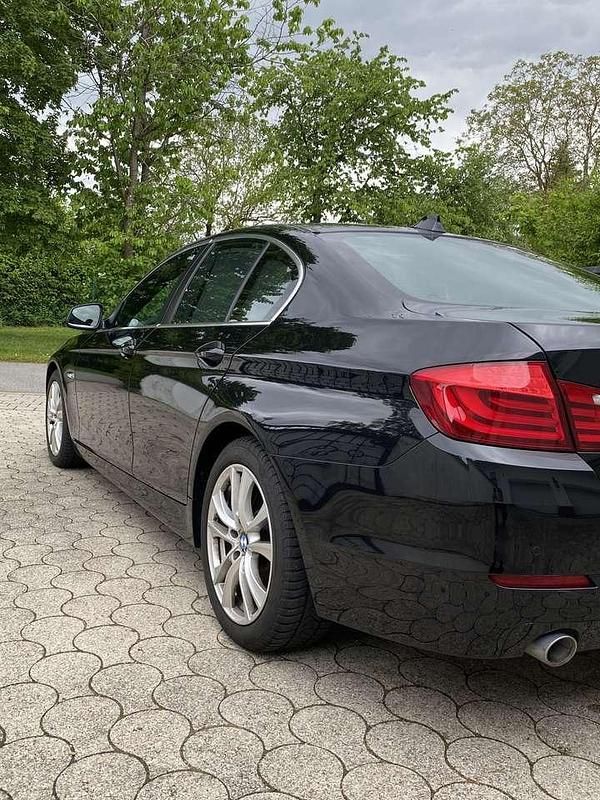 Schwarz Gebraucht 2012 BMW 535 Limousine | 16.250 € (Etwas zu teuer) - Bild 1/4