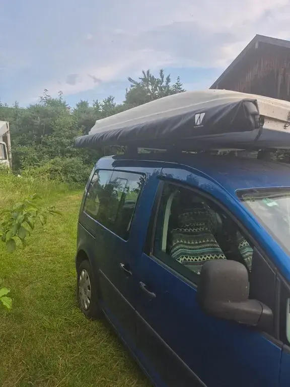 Gebraucht VW Caddy Life 102 PS (75 kW) 2009 Blau Van / Kleinbus