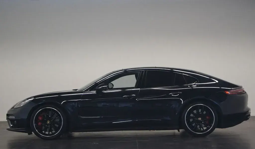 Gebraucht Porsche Panamera Turbo 549 PS (403 kW) 2017 Schwarz Limousine