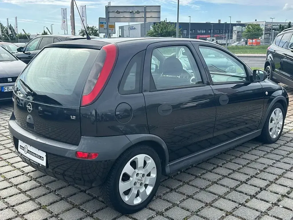 Gebraucht Opel Corsa 75 PS (55 kW) 2002 Schwarz Kleinwagen